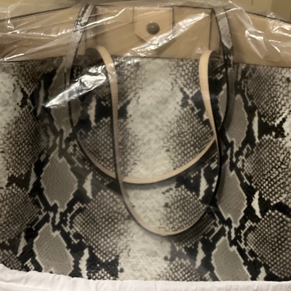 Jimmy Choo Snake Printed Tote Bag - Picture 4 of 7